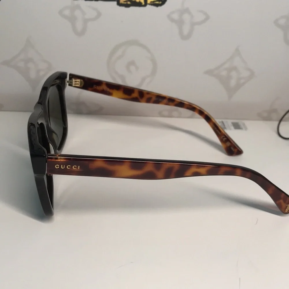 Gucci Tortoise Shell Sunglasses with Green Lenses GG0158SN 002